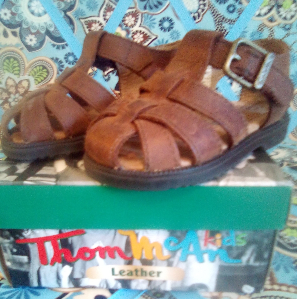 Thom McAn toddler lether sandles